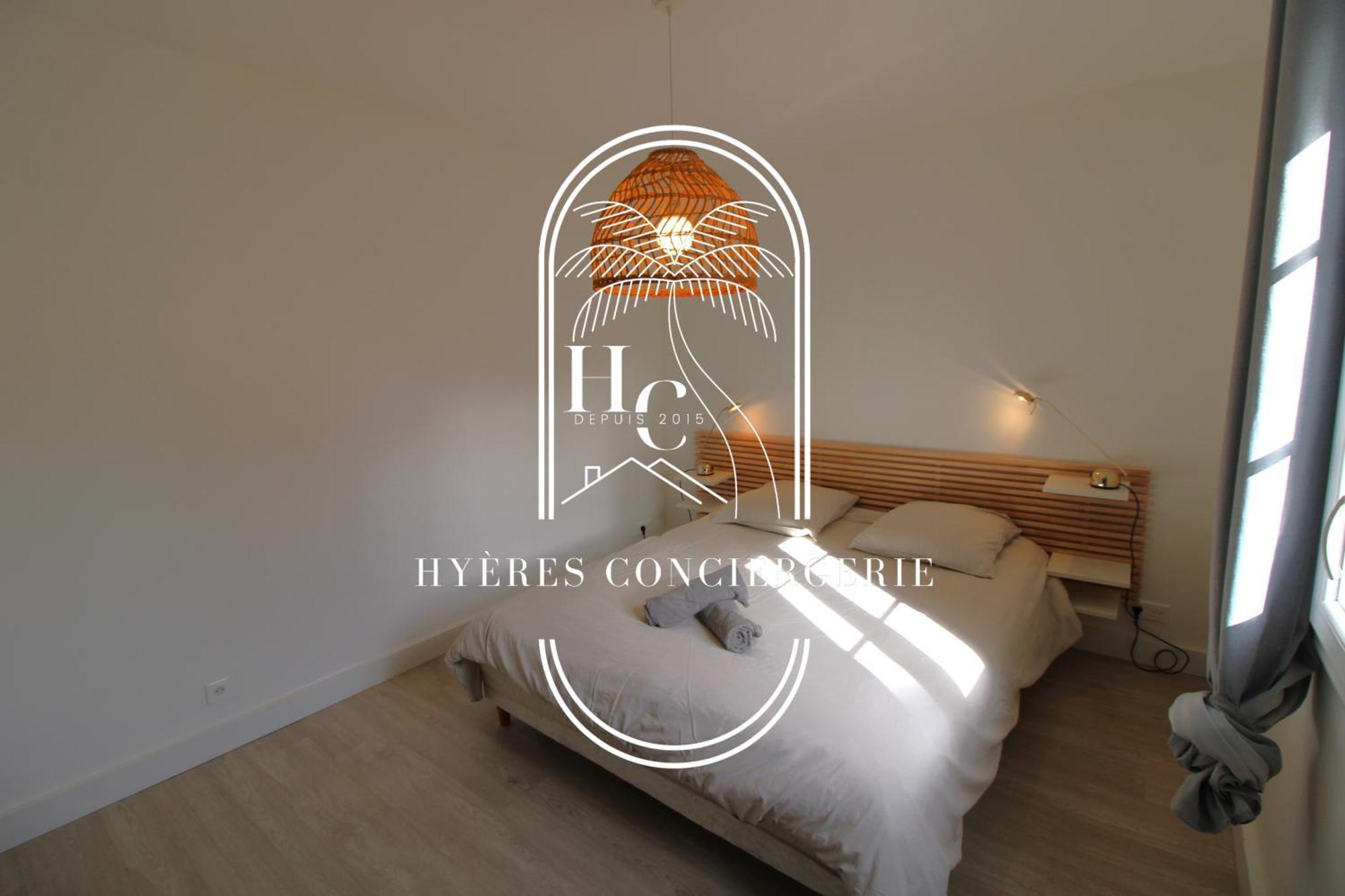 Duplex Au Coeur Du Port D'Hyeres- Plages Parking By Hc Hyères Exterior foto